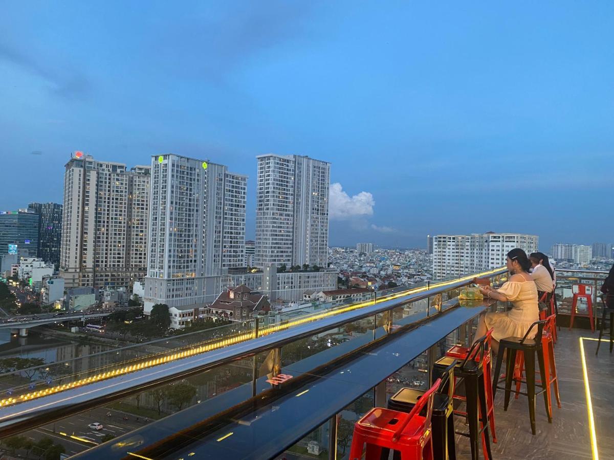 Căn hộ The Arrivals-studio Apartment-pool And Skybar-sg