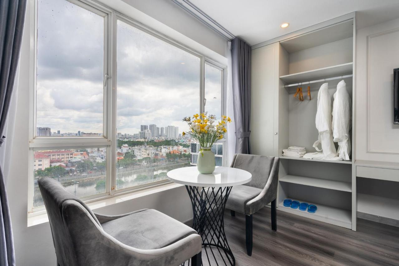 Căn hộ The Arrivals-studio Apartment-pool And Skybar-sg
